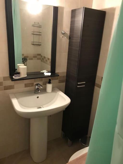 Kyparissia Cozy Flat - 5Mins Walking From Beach Daire Dış mekan fotoğraf